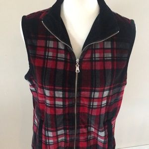 Lightweight vest. ❤️